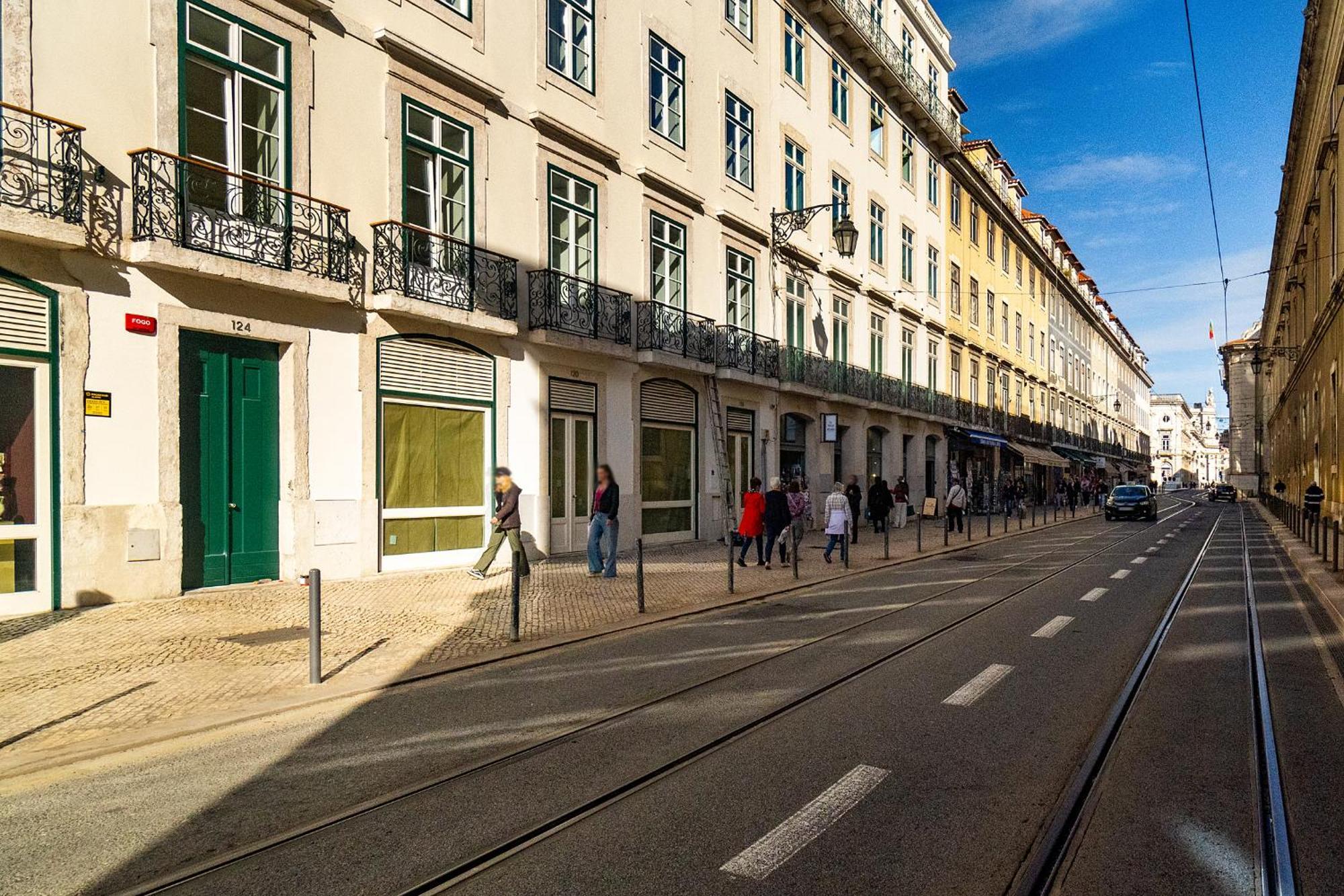 Whome A Rare Find In Lisbon's Prime Location! * Lisboa